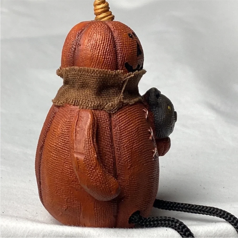 N/A charming pumpkin
